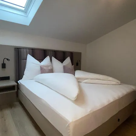 Lh Apartment